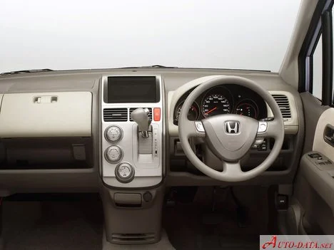 Honda Mobilio 1.5 i 16V (110 Hp)2003 - 2008 thumbnail 7