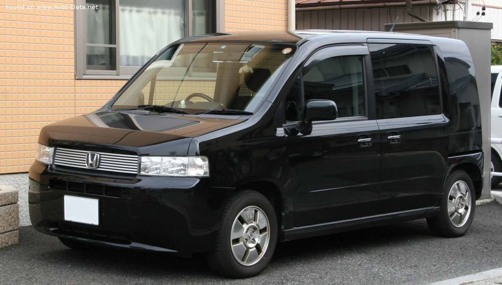 Honda Mobilio Honda Mobilio Spike