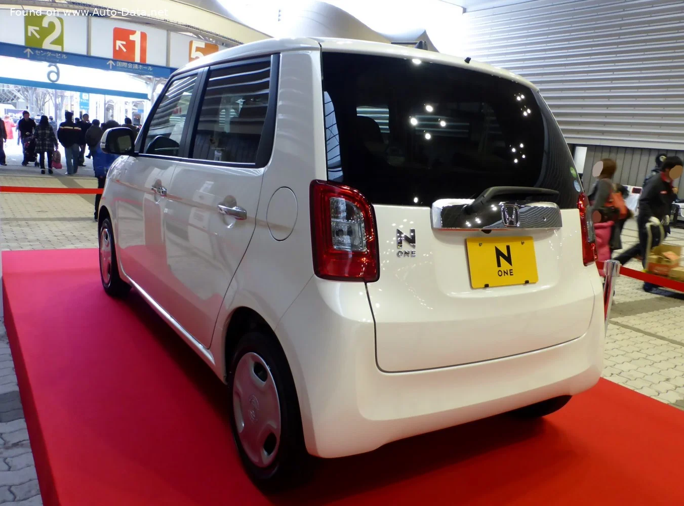 Honda N-One 0.7i (58 Hp) 4WD CVT2012 - 2020 thumbnail 4