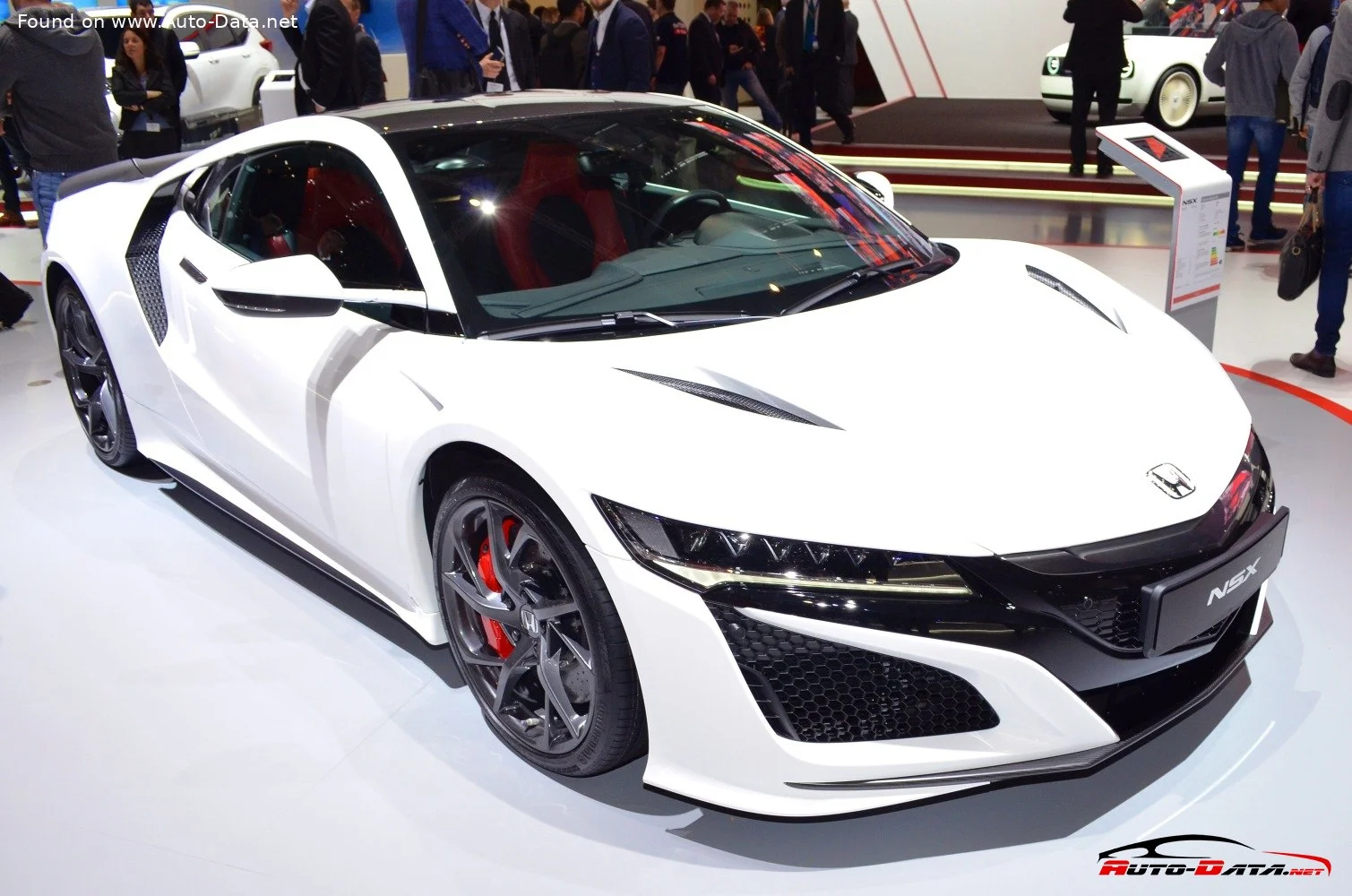 Honda NSX 3.5 i-VTEC Bi-Turbo V6 (581 Hp) Hybrid SH-AWD DCT2016 - 2022 thumbnail 18
