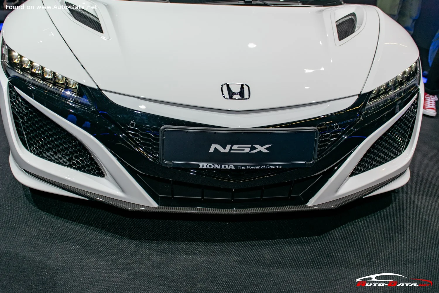 Honda NSX 3.5 i-VTEC Bi-Turbo V6 (581 Hp) Hybrid SH-AWD DCT2016 - 2022 thumbnail 8