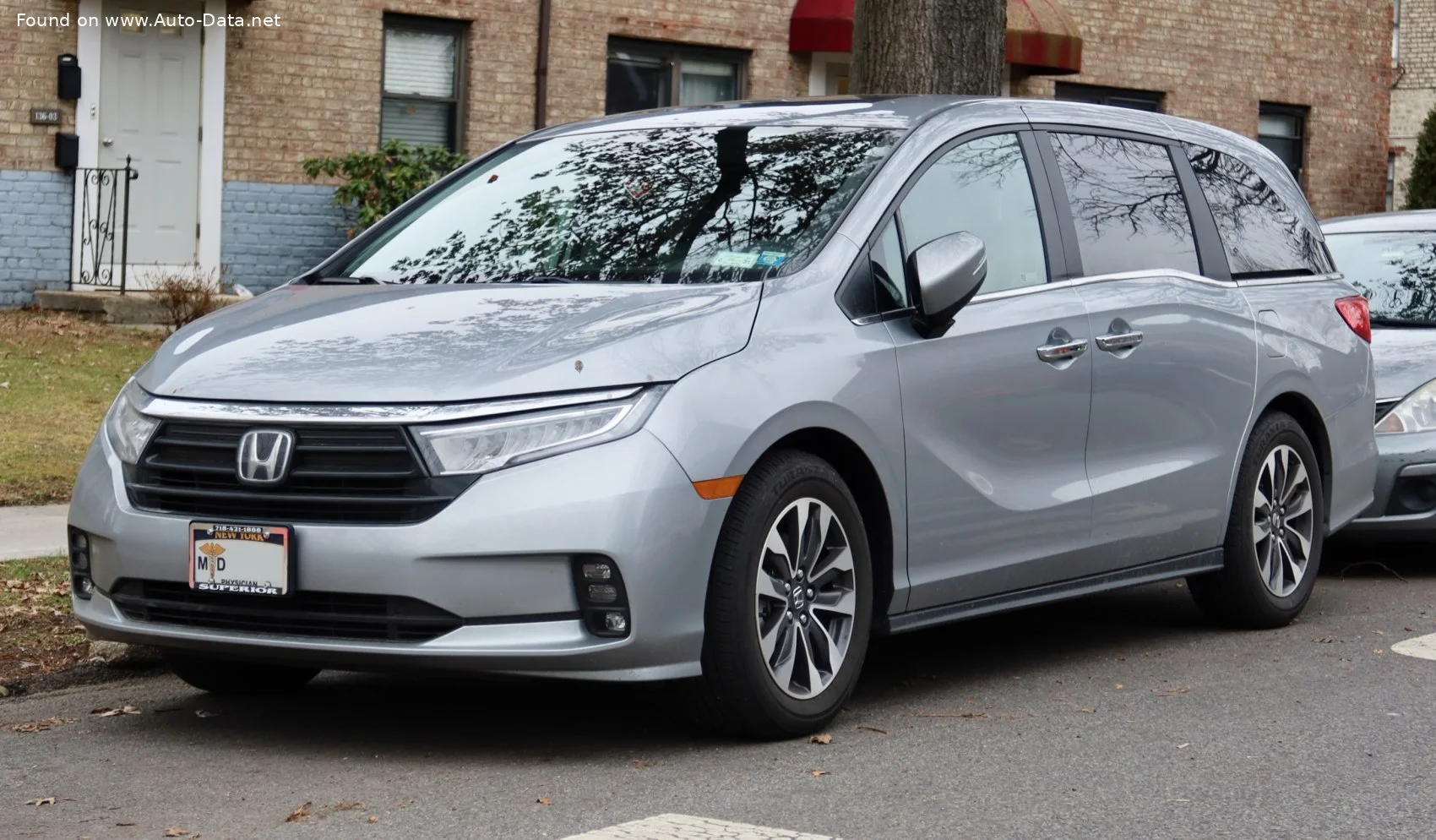 Honda Odyssey 3.5 V6 (280 Hp) Automatic2020 - 2024 thumbnail 3