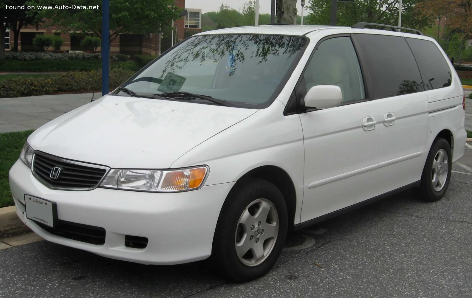 Honda Odyssey 2.3 16V (150 Hp)1999 - 2004 thumbnail 2