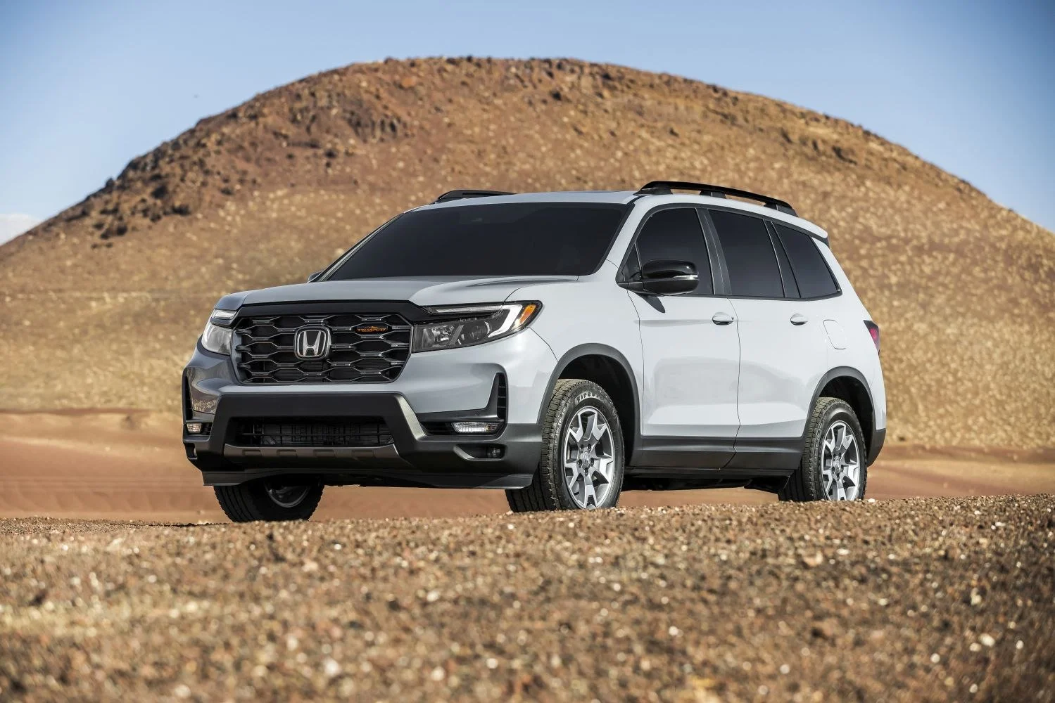 Honda Passport 3.5 V6 (280 Hp) AWD Automatic2021 - 2024 thumbnail 2