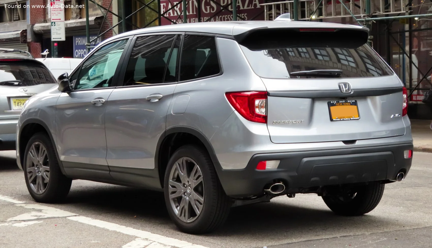 Honda Passport 3.5 V6 (280 Hp) Automatic2018 - 2021 thumbnail 4
