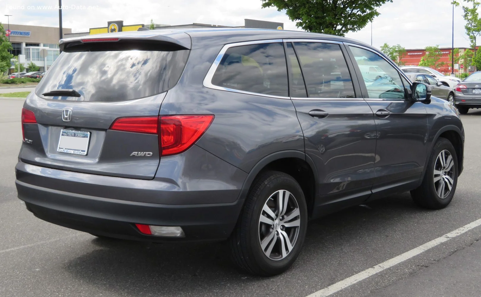 Honda Pilot 3.5 V6 (280 Hp) Automatic 6-speed2016 - 2019 thumbnail 2