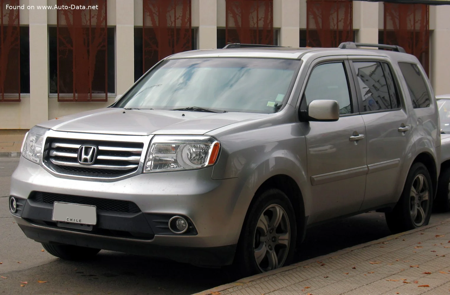 Honda Pilot 3.5 V6 (253 Hp) 4WD Automatic2012 - 2015 thumbnail 2