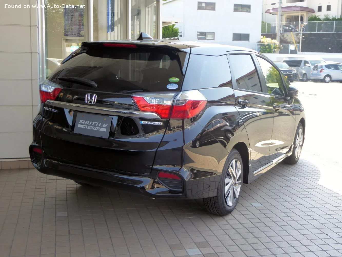 Honda Shuttle 1.5 (110 Hp) Hybrid 4WD DCT2015 - 2019 thumbnail 4