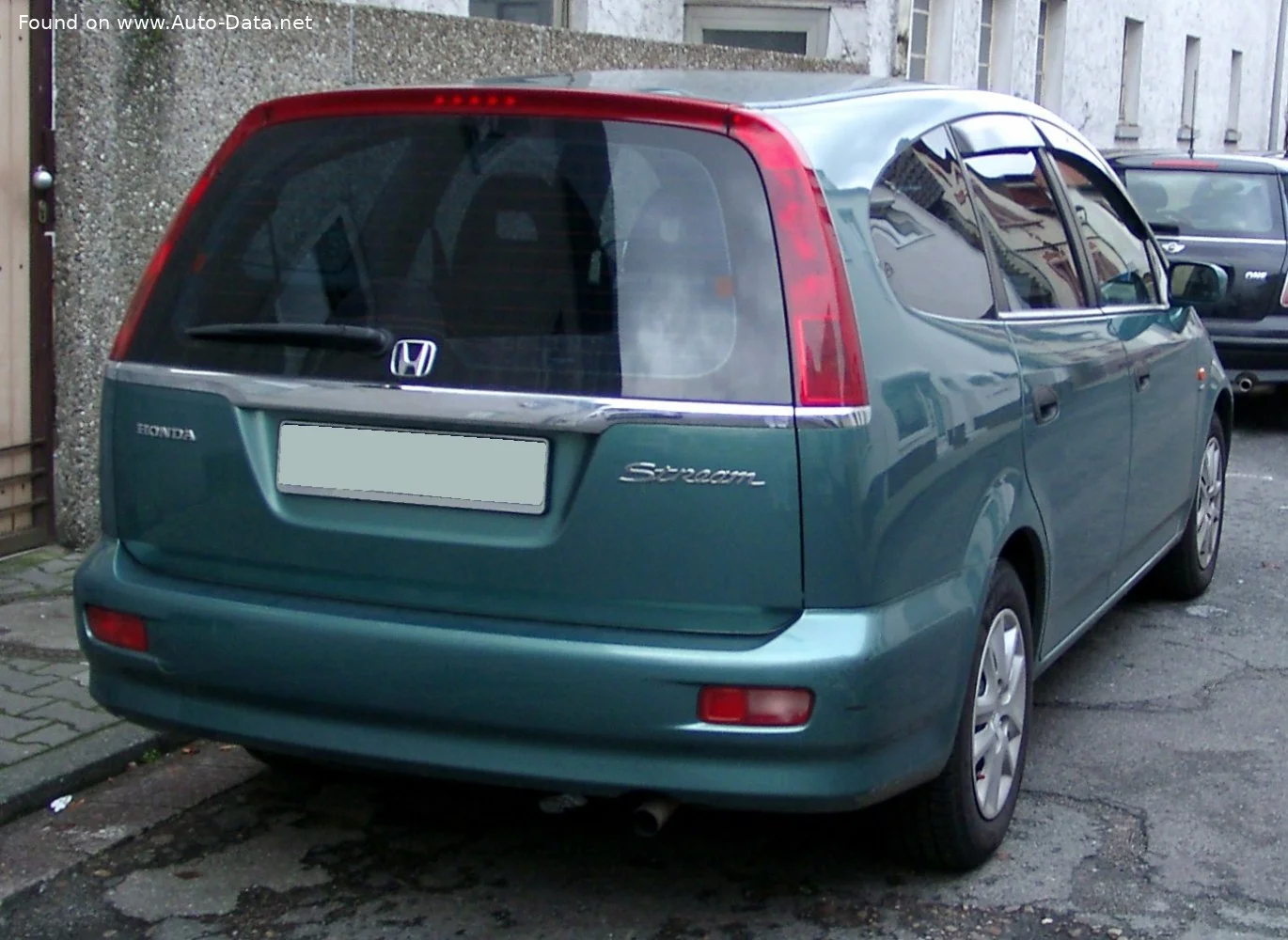 Honda Stream 1.7i (125 Hp)2001 - 2007 thumbnail 6