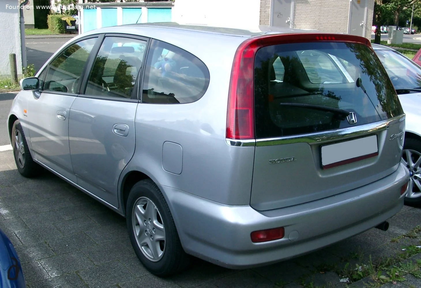 Honda Stream 1.7i (125 Hp)2001 - 2007 thumbnail 8