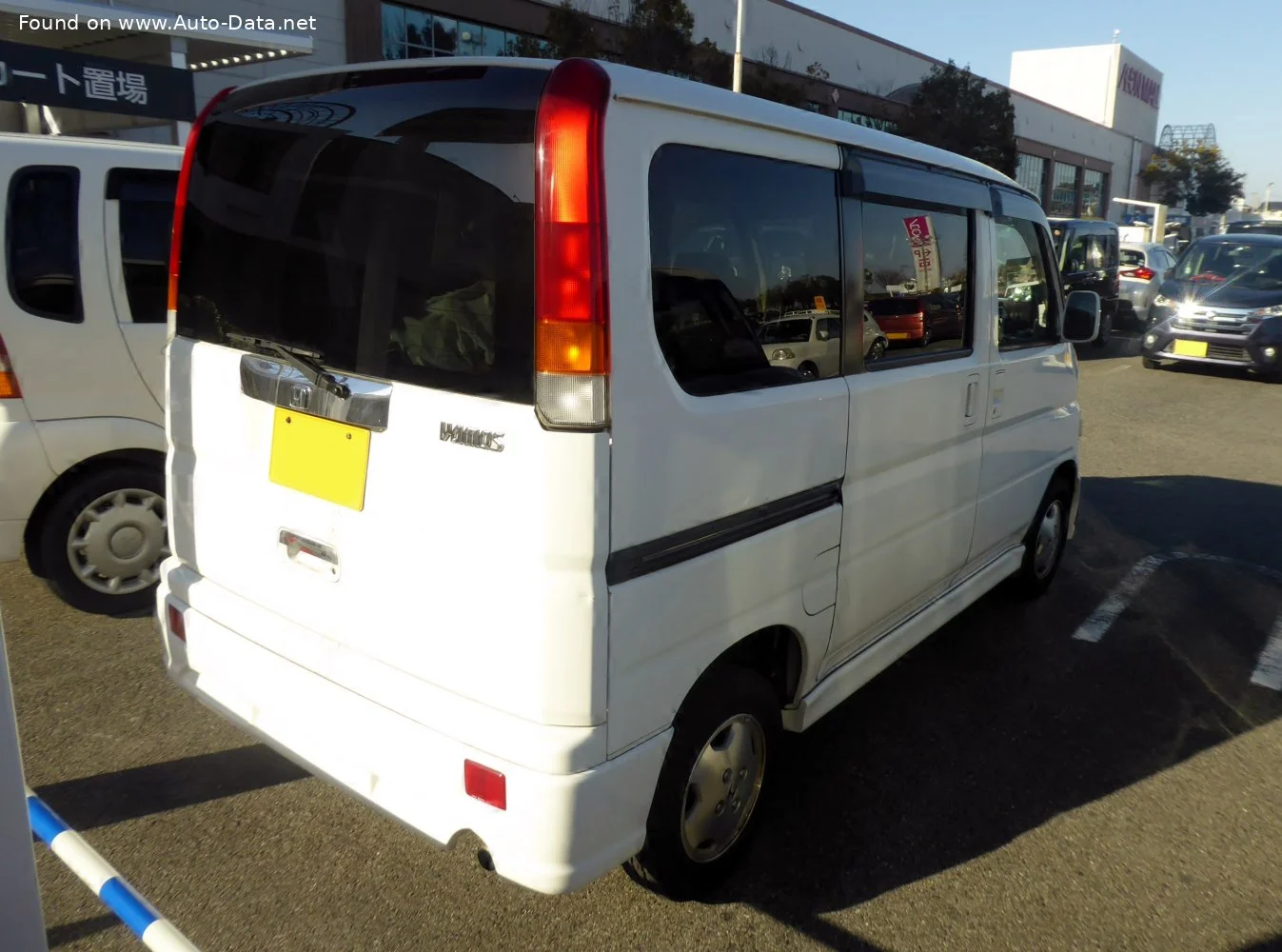Honda Vamos 0.7i 12V (46 Hp)1999 - 2018 thumbnail 2