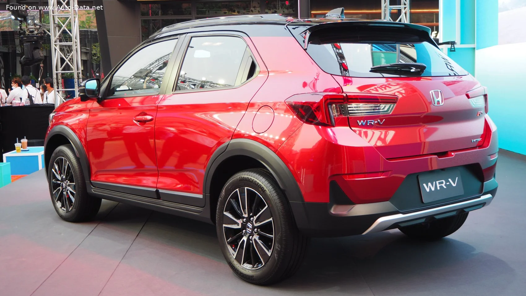 Honda WR-V 1.5 i-VTEC (121 Hp) CVT2022 - thumbnail 2