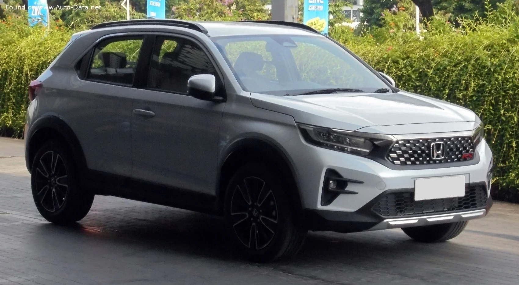 Honda WR-V 1.5 i-VTEC (121 Hp) CVT2022 - thumbnail 3