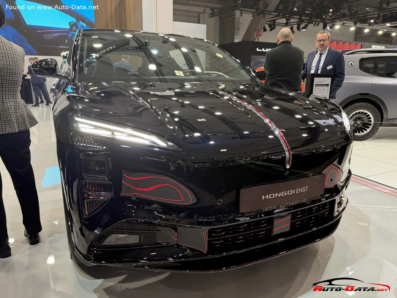 Hongqi EHS7 111 kWh (344 Hp)2024 - - 1