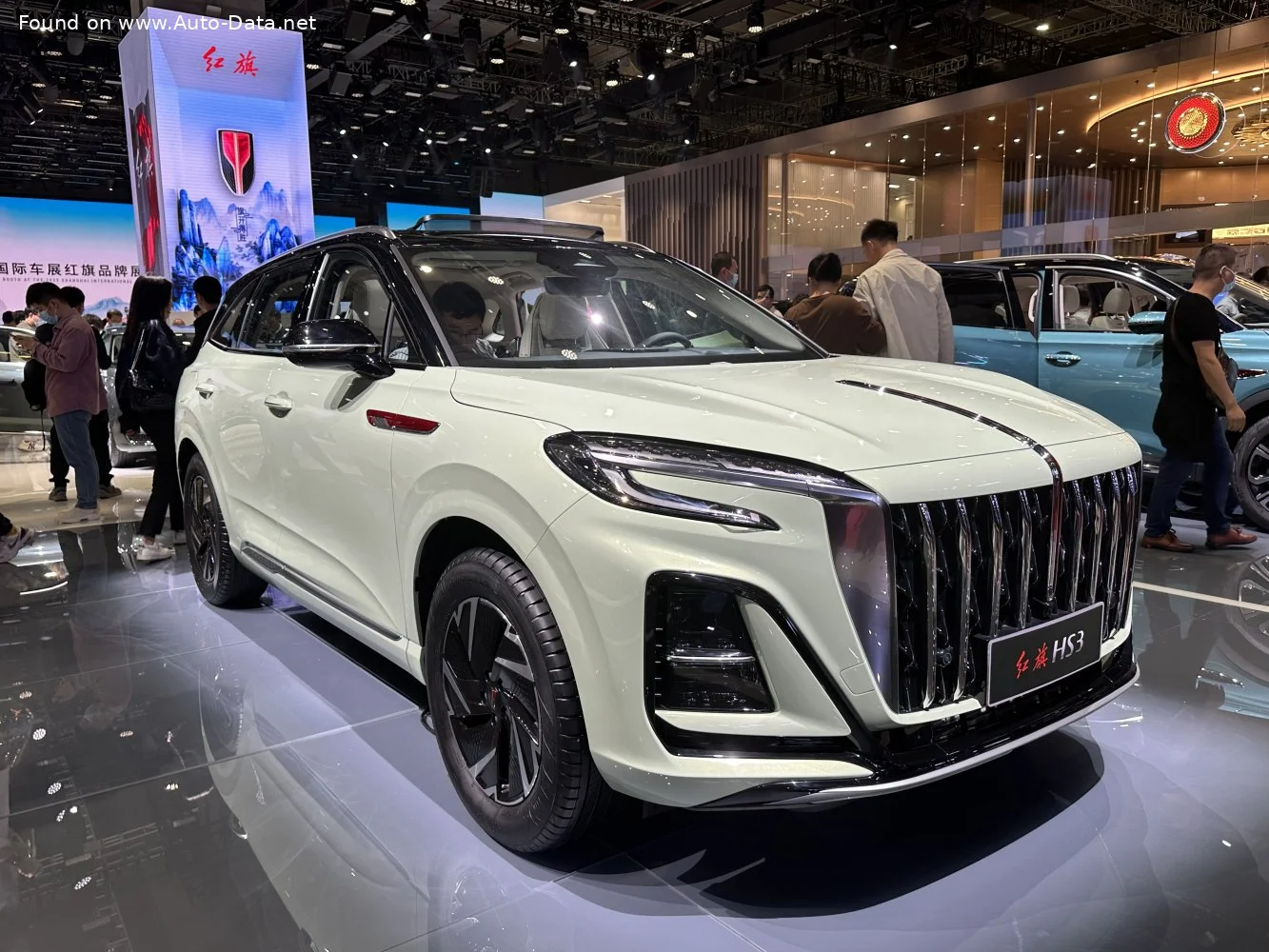 Hongqi HS3 1.5T (169 Hp) DCT2023 - - 1