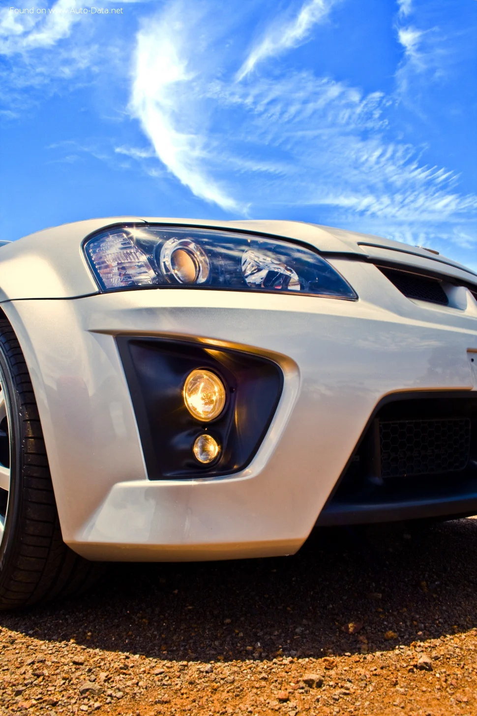 HSV Clubsport R8 6.0 V8 (418 Hp)2006 - 2008 thumbnail 3