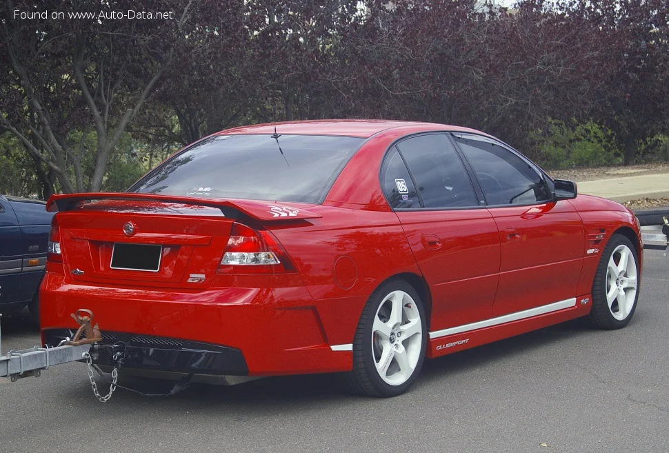 HSV Clubsport R8 6.0 V8 (404 Hp)2004 - 2006 thumbnail 2