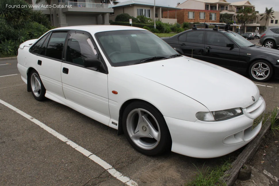 HSV Clubsport 185i V8 (252 Hp)1993 - 1997 - 1