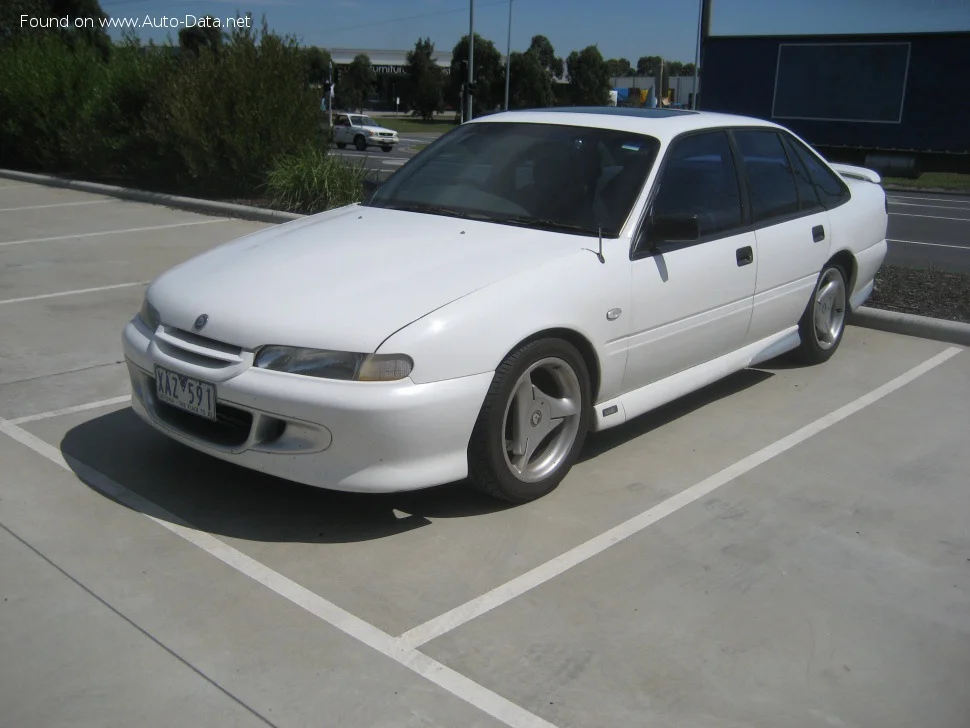 HSV Clubsport 185i V8 (252 Hp)1993 - 1997 thumbnail 2