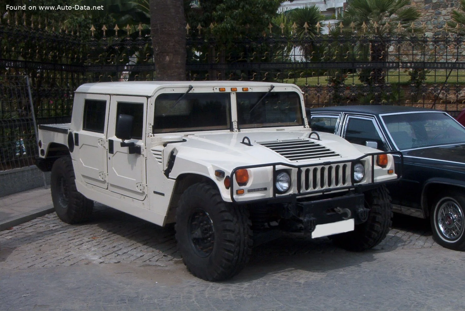 Hummer H1 5.7 V8 (193 Hp) 4x4 Automatic1995 - 1997 thumbnail 4
