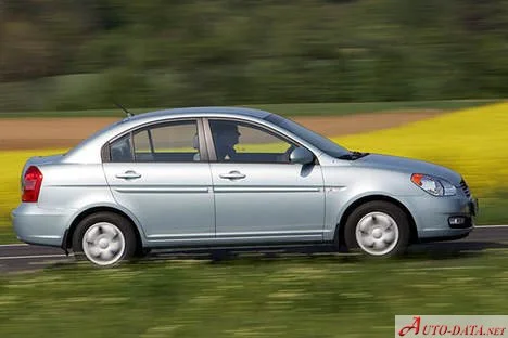 Hyundai Accent 1.4 (97 Hp) Automatic GL2006 - 2010 thumbnail 6