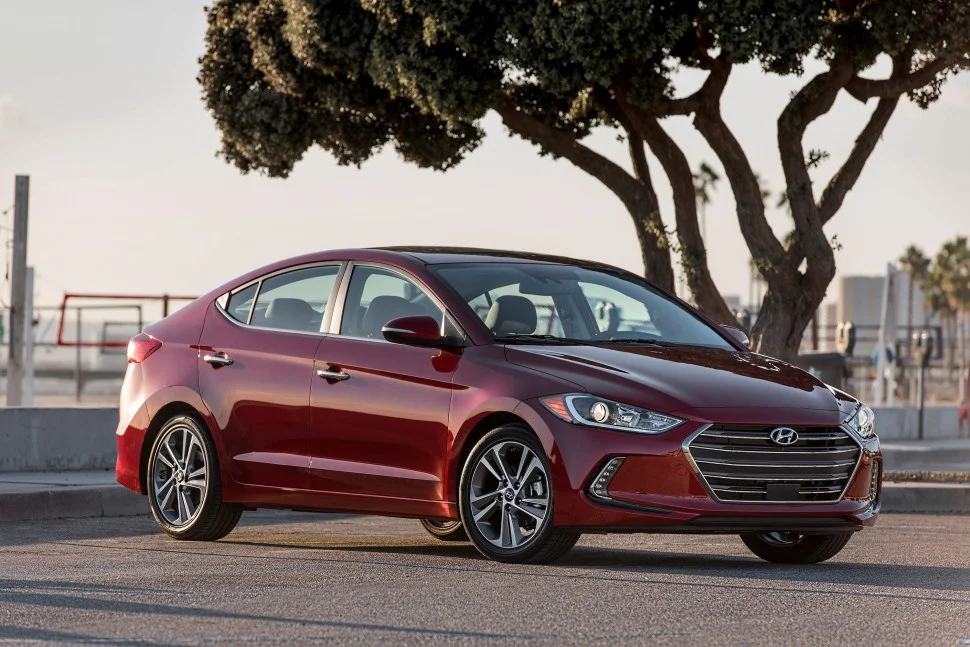 Hyundai Elantra 1.4 (130 Hp) Automatic2016 - 2019 thumbnail 3