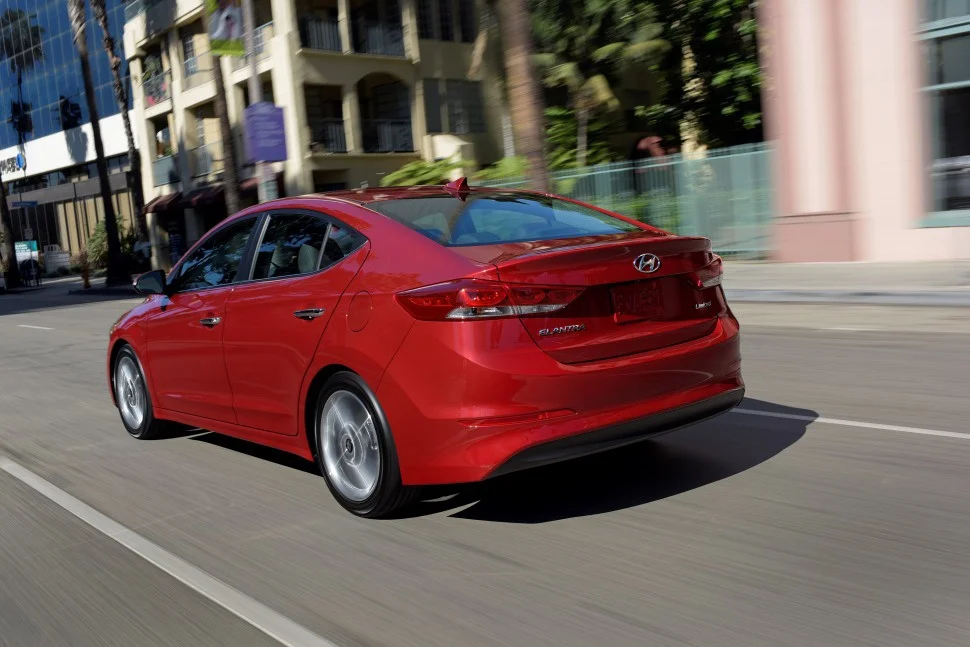 Hyundai Elantra 1.4 (130 Hp) Automatic2016 - 2019 thumbnail 5
