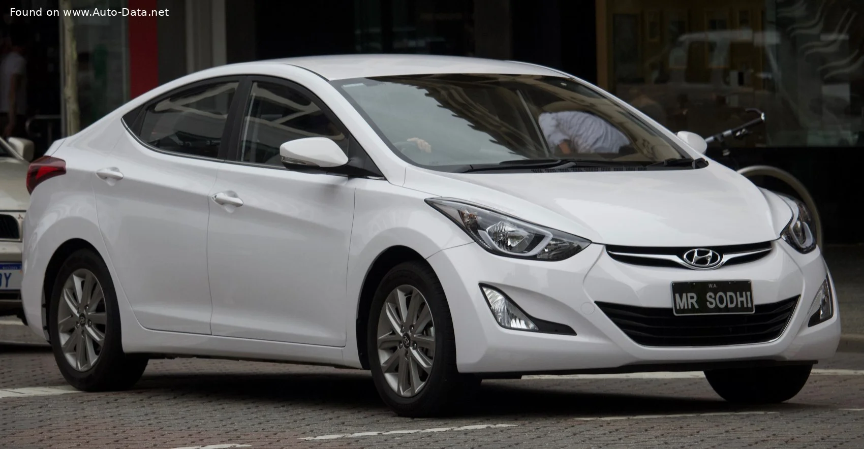Hyundai Elantra 1.8 (150 Hp) Automatic2013 - 2015 - 1