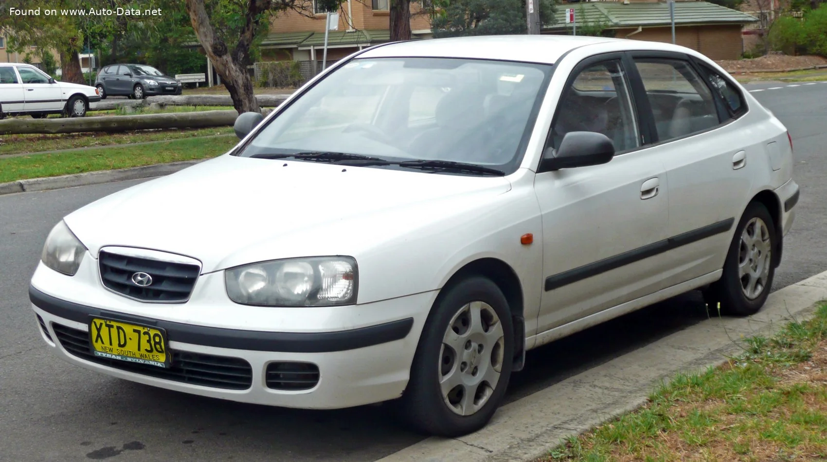 Hyundai Elantra 1.6 (107 Hp)2000 - 2006 thumbnail 5