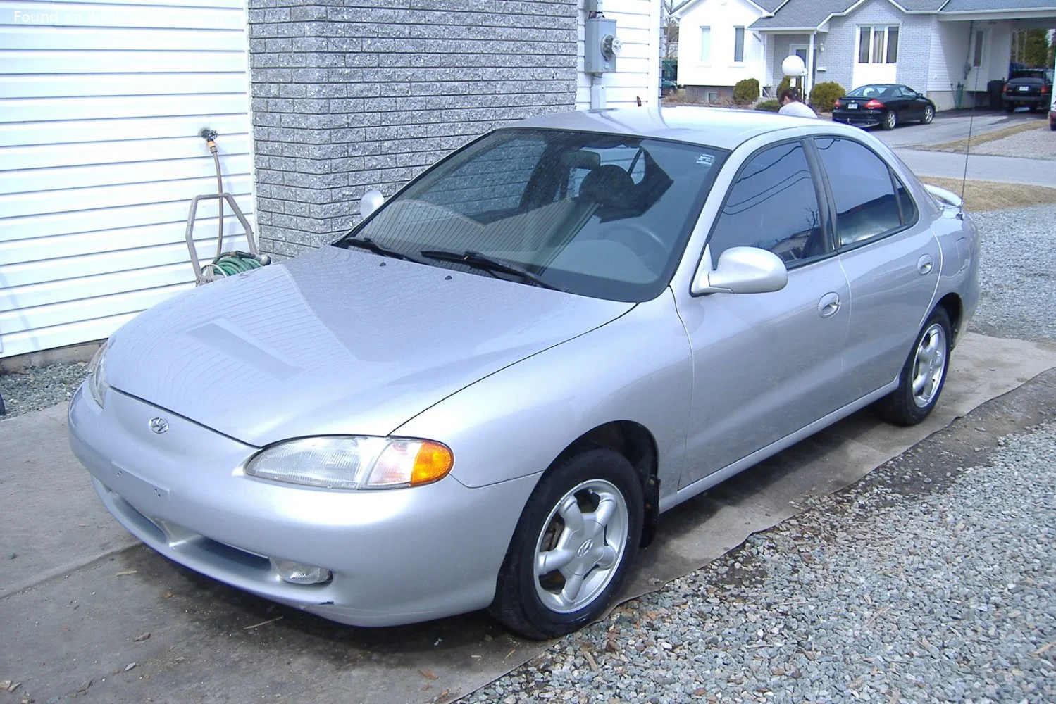 Hyundai Elantra 1.5 12V (88 Hp)1996 - 2000 - 1