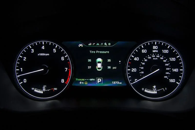 Hyundai Genesis 3.8 V6 GDI (315 Hp) Automatic2014 - 2016 thumbnail 17