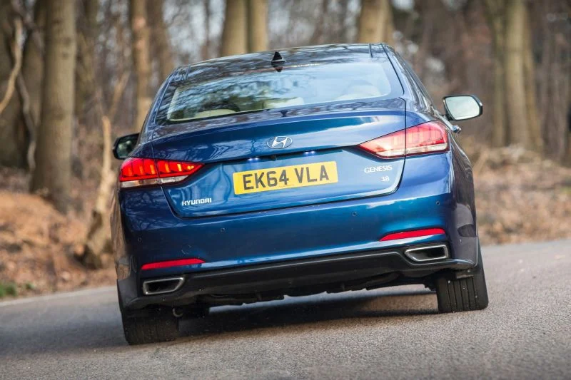 Hyundai Genesis 3.8 V6 GDI (315 Hp) Automatic2014 - 2016 thumbnail 18