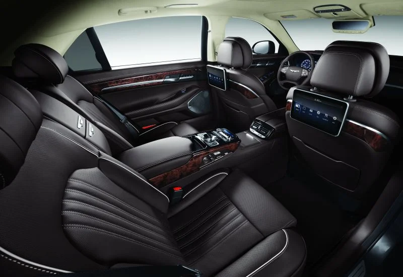 Hyundai Genesis 3.8 V6 GDI (315 Hp) Automatic2014 - 2016 thumbnail 4