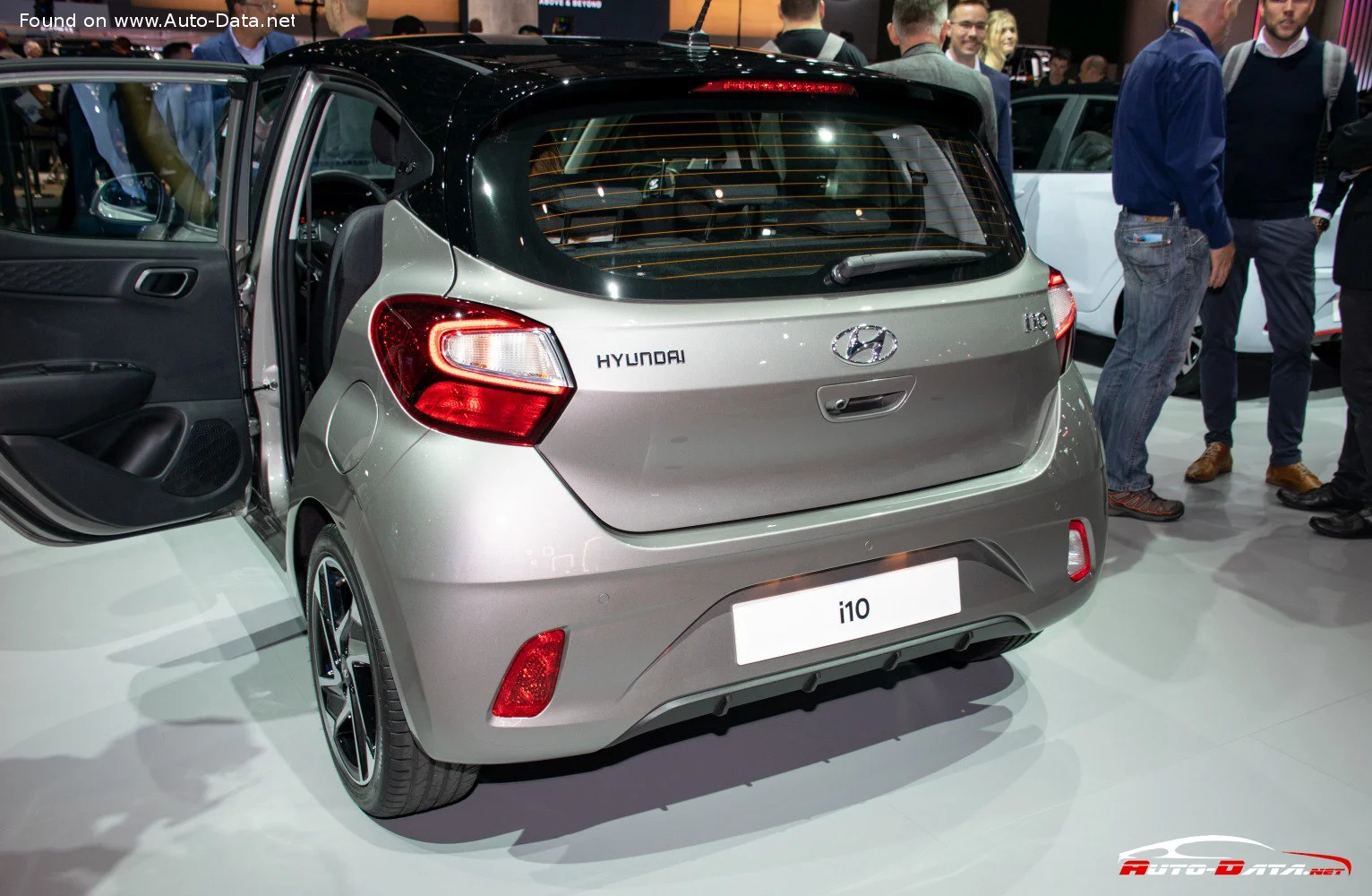 Hyundai i10 1.0 MPi (67 Hp)2019 - 2023 thumbnail 7
