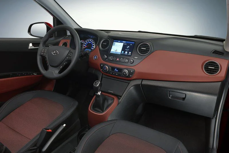 Hyundai i10 1.0 (67 Hp)2016 - 2018 thumbnail 3