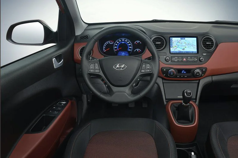 Hyundai i10 1.0 (67 Hp)2016 - 2018 thumbnail 4