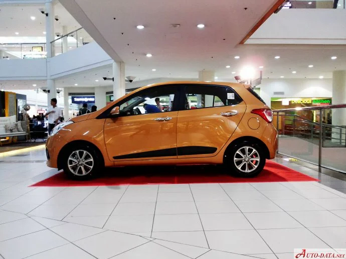 Hyundai i10 1.0 16V (67 Hp)2013 - 2016 thumbnail 14