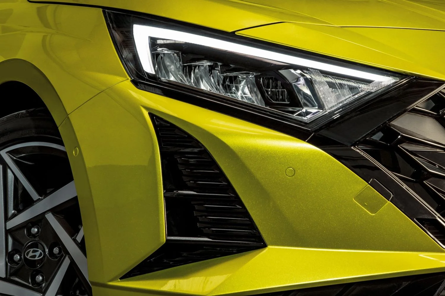 Hyundai i20 1.0 T-GDi (100 Hp)2023 - thumbnail 8