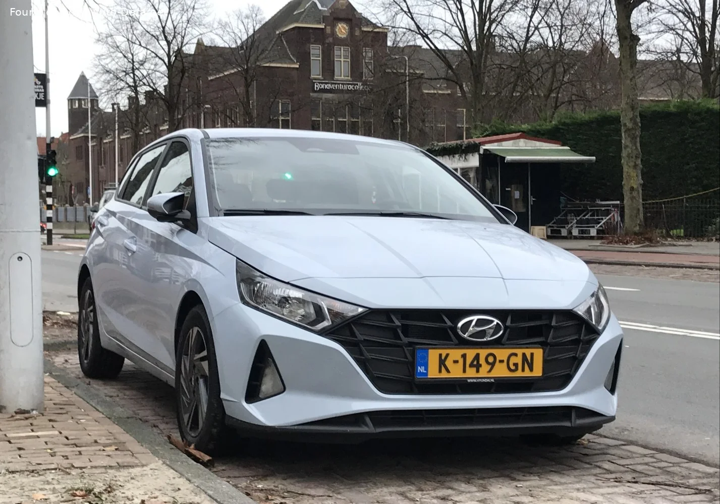 Hyundai i20 1.0 T-GDi (100 Hp)2020 - 2023 thumbnail 7