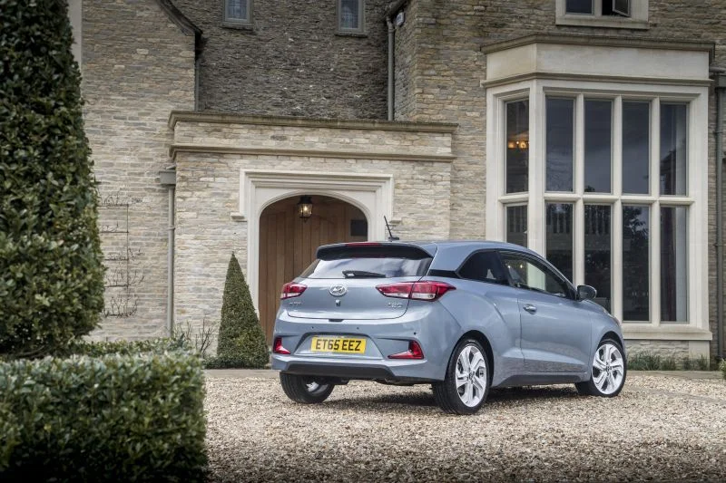 Hyundai i20 1.0 T-GDI (120 Hp)2016 - 2018 thumbnail 2