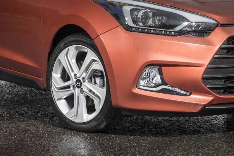Hyundai i20 1.0 T-GDI (120 Hp)2016 - 2018 thumbnail 18