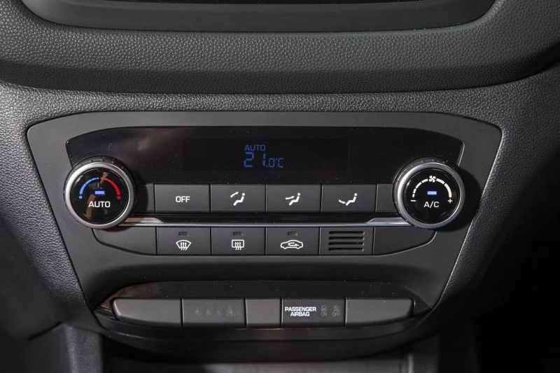 Hyundai i20 1.0 T-GDI (120 Hp)2016 - 2018 thumbnail 5