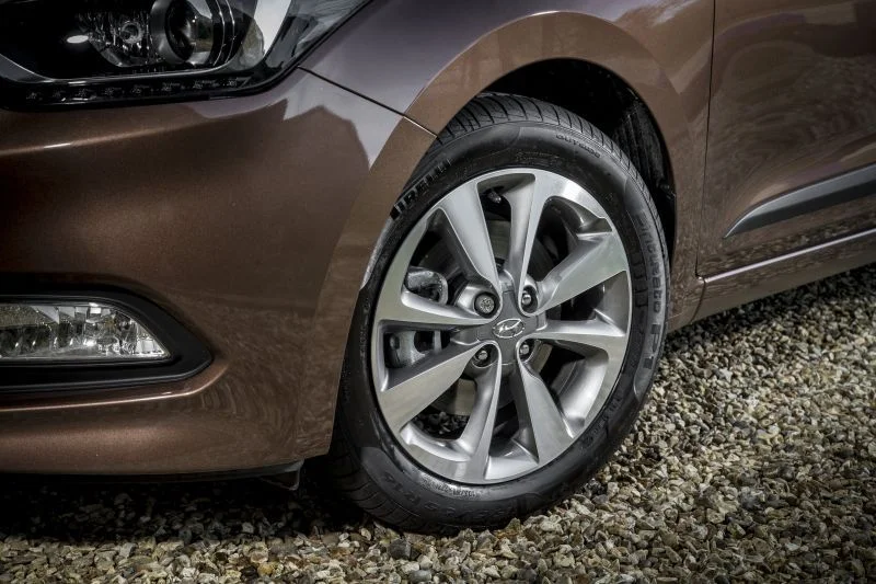Hyundai i20 1.0 T-GDI (100 Hp)2016 - 2018 thumbnail 13