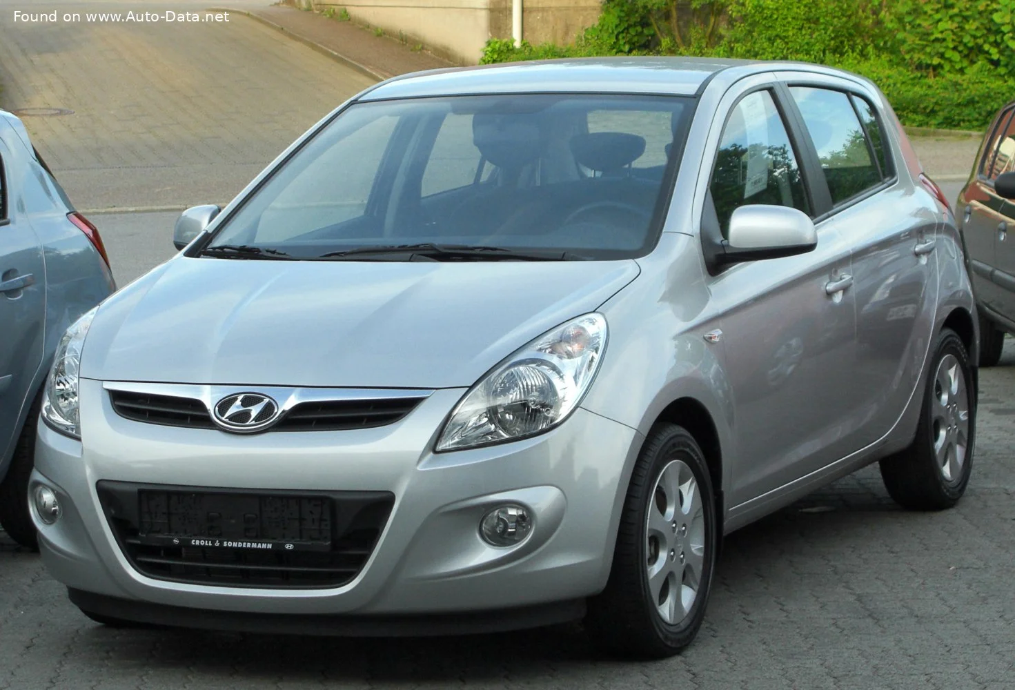 Hyundai i20 1.2 (78 Hp)2009 - 2012 - 1