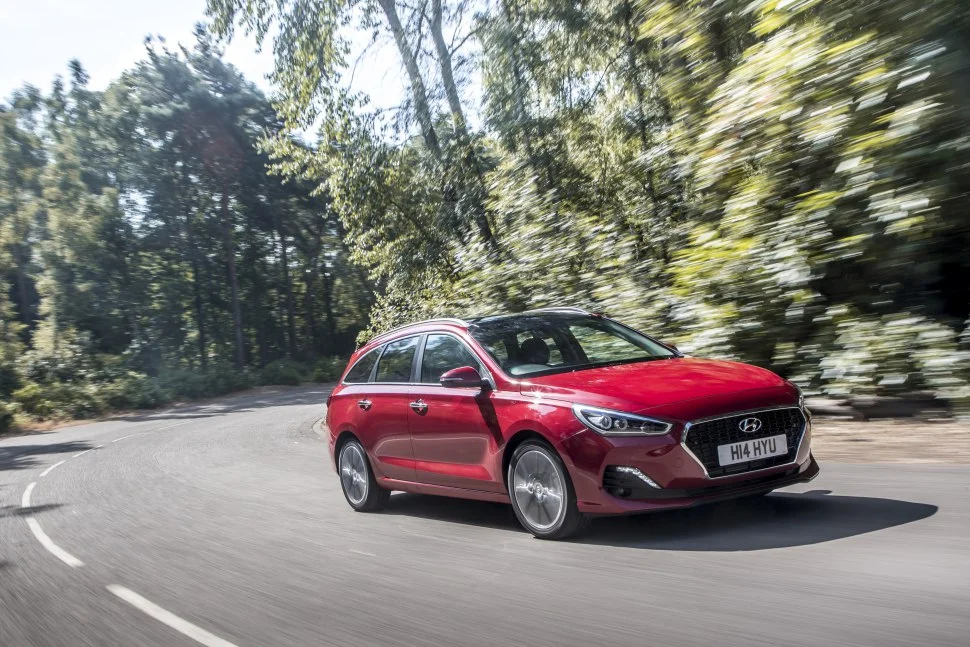 Hyundai i30 1.0 T-GDI (120 Hp)2019 - 2020 thumbnail 2