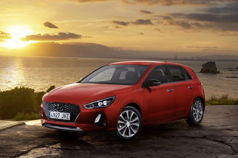 Hyundai i30 1.0 T-GDi (120 Hp)2016 - 2018 thumbnail 13