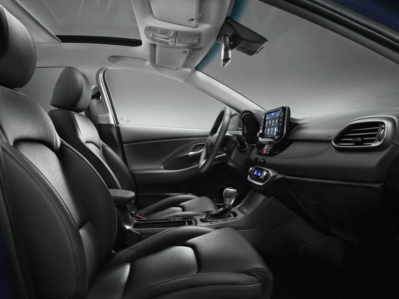 Hyundai i30 1.0 T-GDi (120 Hp)2016 - 2018 thumbnail 4