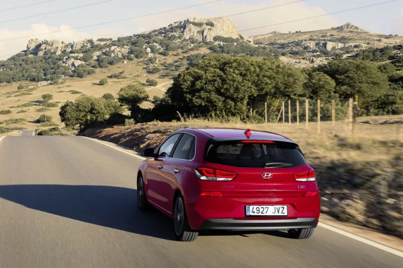 Hyundai i30 1.0 T-GDi (120 Hp)2016 - 2018 thumbnail 7