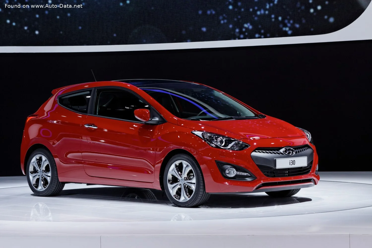 Hyundai i30 1.4 (100 Hp)2013 - 2015 thumbnail 2