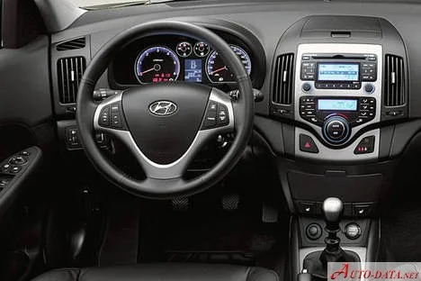 Hyundai i30 1.4 (109 Hp)2008 - 2010 thumbnail 12